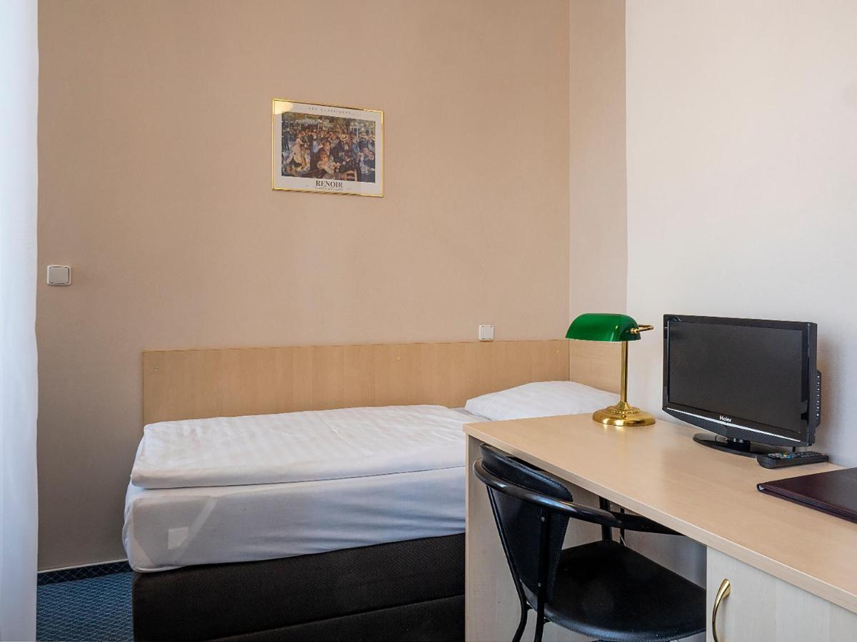 Hotel Olympia Ceska Lipa Exterior photo