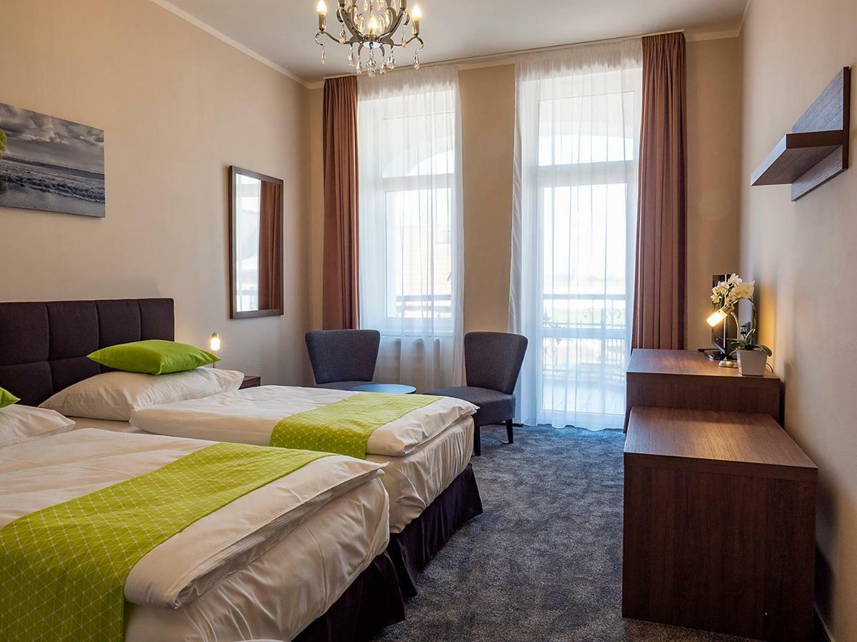 Hotel Olympia Ceska Lipa Exterior photo
